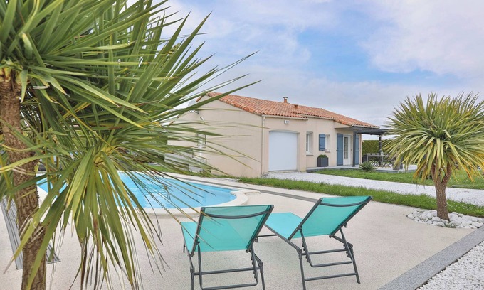 Talmont-Saint-Hilaire House | La Vinière - Villa avec piscine