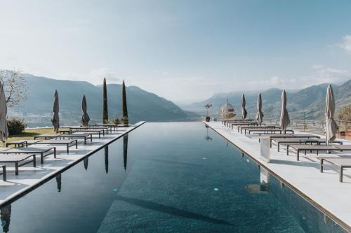 Tirolo Bed & Breakfast | La Vista Panoramic Hideaway