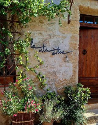 Grambois Bed & Breakfast | La Vita Dolce, Luberon