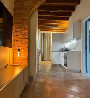 Malgrate Apartment | LA VOLTA - ANTESITUM - historic, on the lake