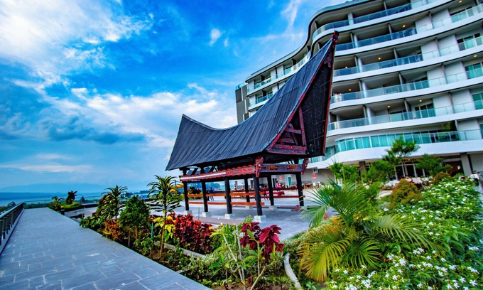Balige Hotel | Labersa Hotel And Convention Center Toba Balige
