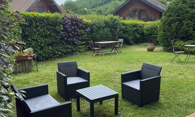 Talloires-Montmin Apartment | LAC ANNECY TALLOIRES T3 classified 3* on private garden of 300 M2 at 1600 m from the Lake
