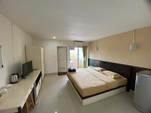 Bangkok Apartment | Ladapan Mansion