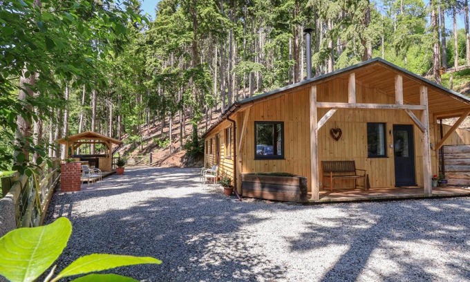 Ruthin House | Lady Bagots Cabin