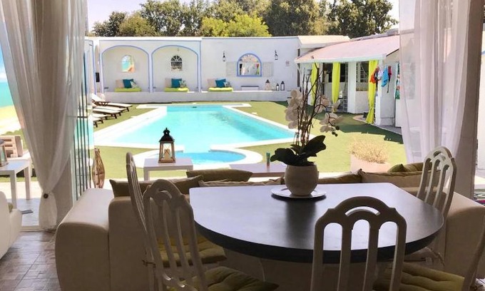 Feletto Bed & Breakfast | Lady Hamilton B&B