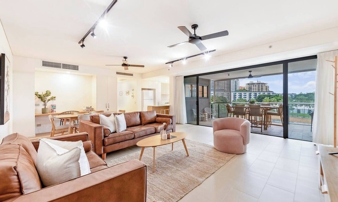 Darwin City Centre Apartment | Lady of the Lagoon Spacious Waterfront Luxury