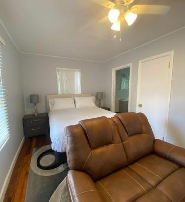 Lafayette Apartment | Lafayette Apartment-Free parking kitchen and WiFi