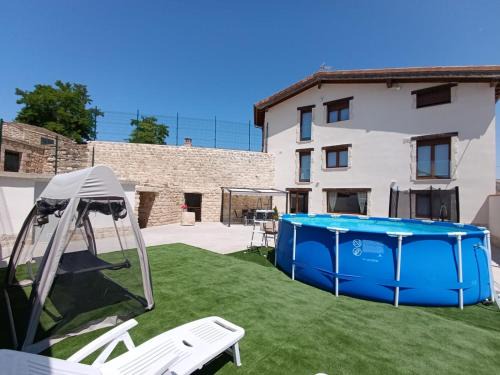 Revilla-Vallegera House | Lagar Del Altillo-Revilla Vallejer