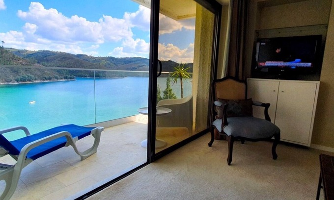 Ferreira do Zezere Hotel | Lago Azul Eco Hotel