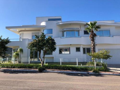 Lagoa da Conceicao Villa | Lagoa da Conceição Residence