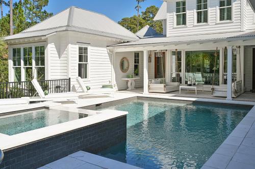 Palmetto Bluff House | Lagoon 5 Bedroom Moreland Village Home 5600