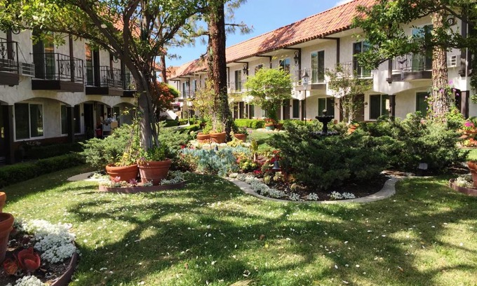 Laguna Hills Hotel | Laguna Hills Lodge-Irvine Spectrum