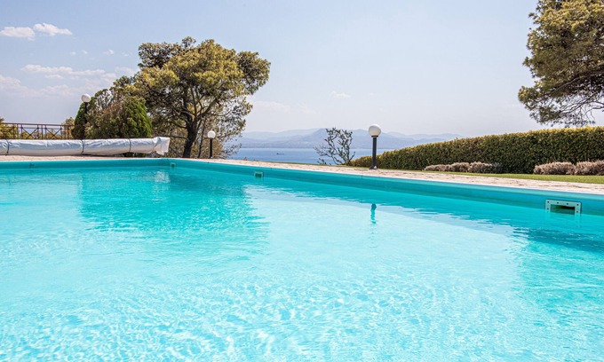 Loutraki-Agioi Theodoroi Villa | Lahtagas Estate with private swimming pool