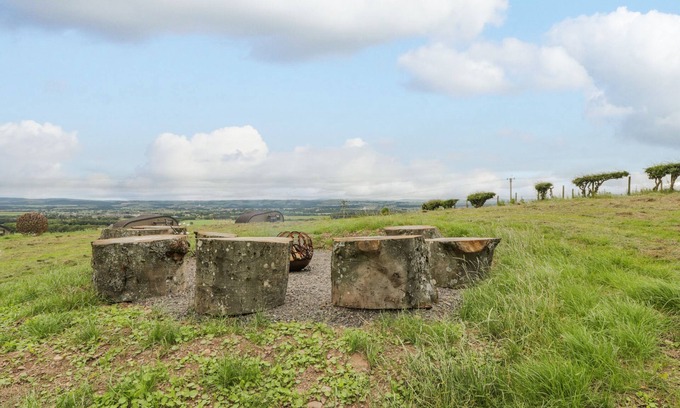 Lochmaben Cottage | Laird Lodge 3