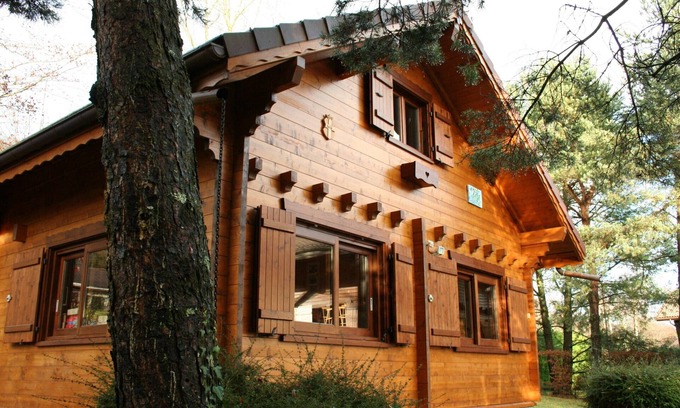 Chaparon Ski Chalet | Lake Annecy - Lathuile 74210, charming cottage lake and mountains view