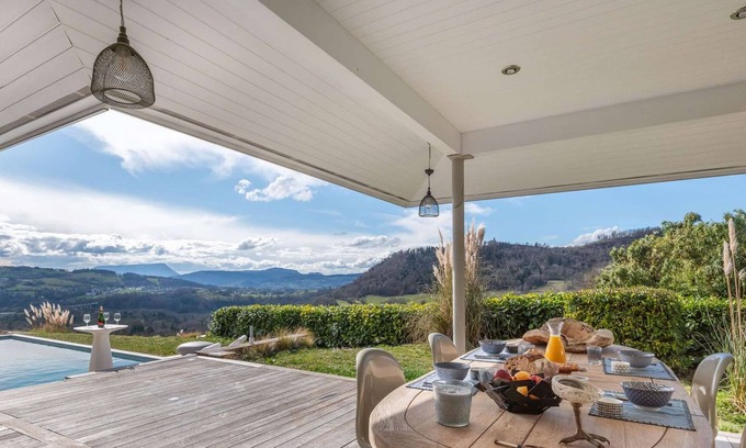 Chapeiry House | Lake Annecy – Peaceful villa between lake et mountains