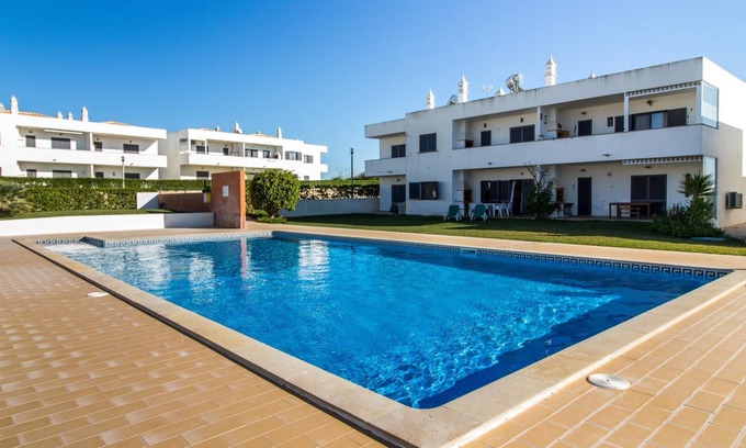 Silves Apartment | Lake Apartment | Pool and Sea View & Tennis Court & BBQ