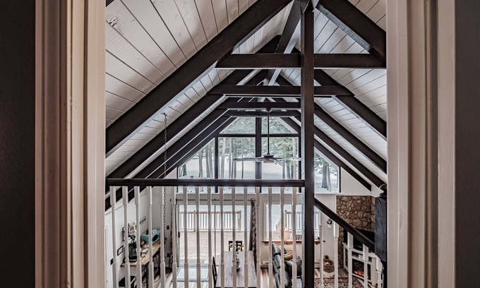 Lake Arrowhead Cottage | Lake Arrowhead Waterfront Cottage