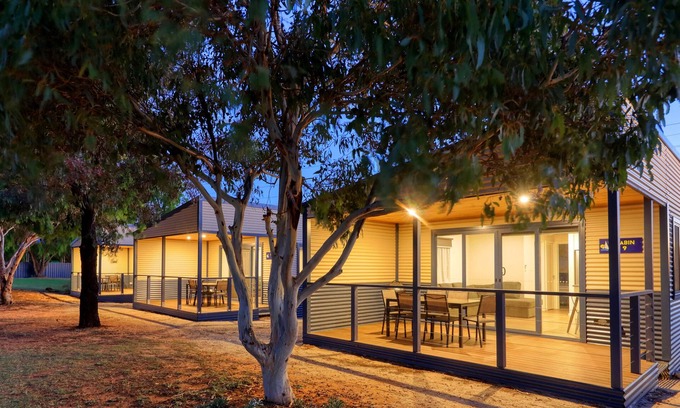 Lake Boga House | Lake Boga Caravan Park