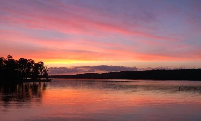Mount Ida House | lake close