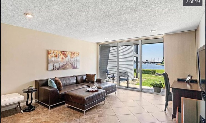 Walden on Lake Conroe Condo | Lake Conroe -Amazing Lake View! Discount for a long-term stay. Pets are allowed.