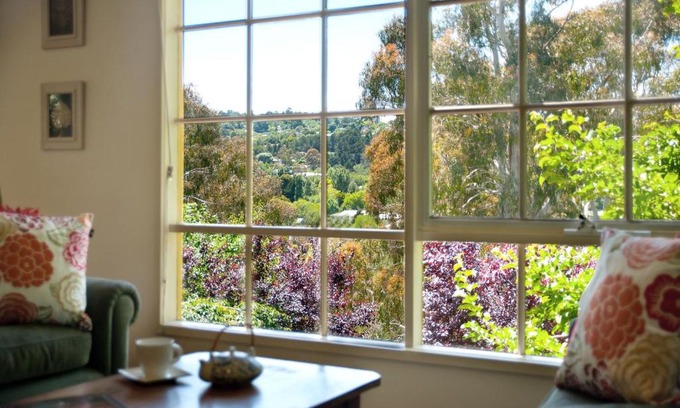 Daylesford House | Lake Cottage