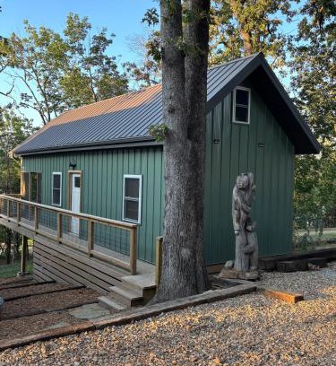 Eagle Rock House | Lake Eagle Rock Lodge