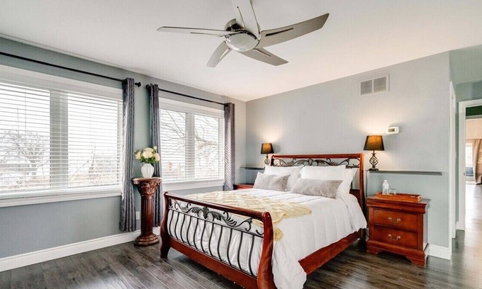 Town of Essex Apartment | Lake Erie Wine Route Studio: Hot Tub Getaway