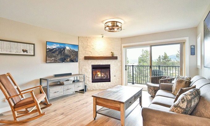 Frisco Condo | Lake Forest Lakeside Condo: Mountain, Lake Views