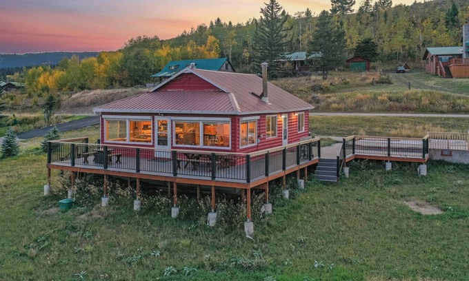 Island Park Cabin | Lake Front Cabin Private Dock 20mi 2 Yellowstone