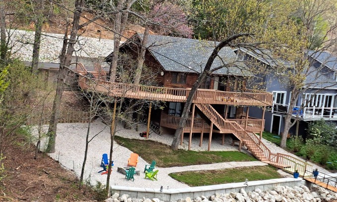 Camdenton House | Lake Front House