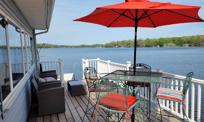 Marcellus Cottage | Lake Front home with with pontoon boat available for rent