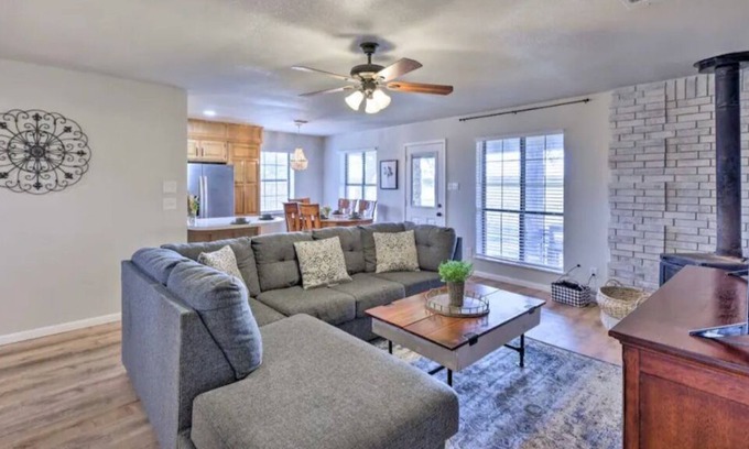 Brownwood House | Lake Front property with hot tub