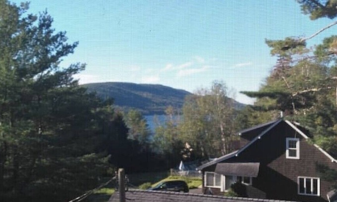 Lake George House | Lake George 6 Bedroom Home lake access