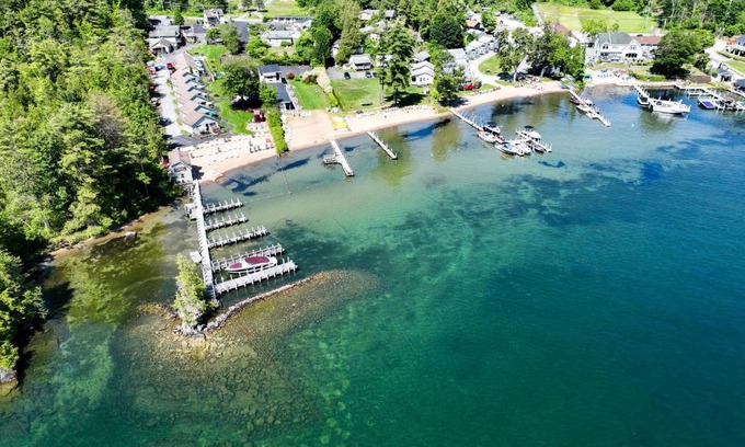 Lake George Resort | Lake George Diamond Cove Cottages, Cabins, & Hotel