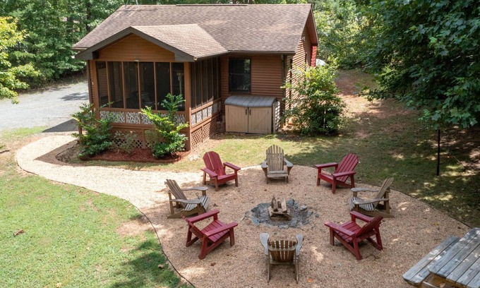 Windwood Coves House | Lake Getaway