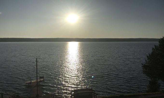 Marenisco Cottage | Lake Gogebic Private Cabin Hotel Room