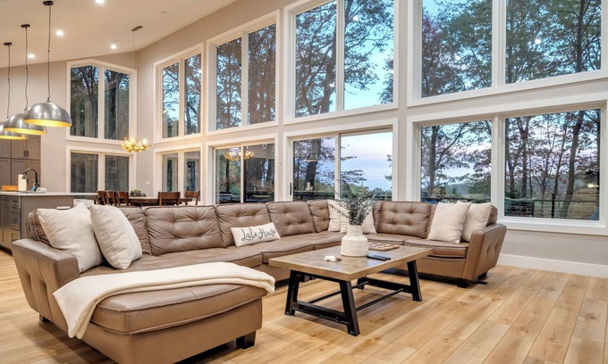 Lake Harmony Estates House | Lake Harmony Access - Swim/Beach, Arcade, Firepit, Outdoor Griddle, 8min to Ski