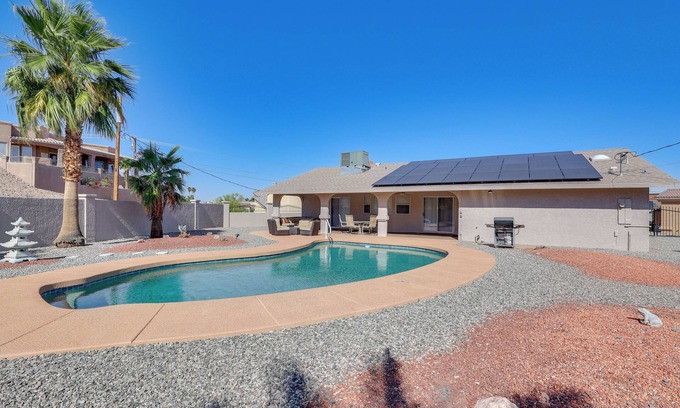 Lake Havasu City House | Lake Havasu Home - 2 Mi from Main Launch Ramp!