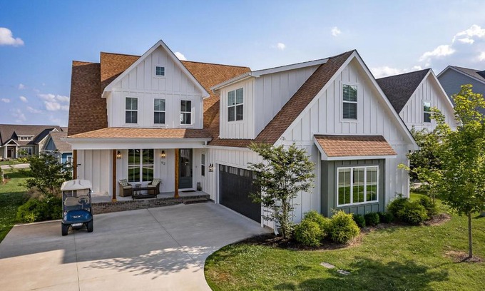 Winchester House | Lake Home Retreat w/Lake/Marina Access Golf Cart
