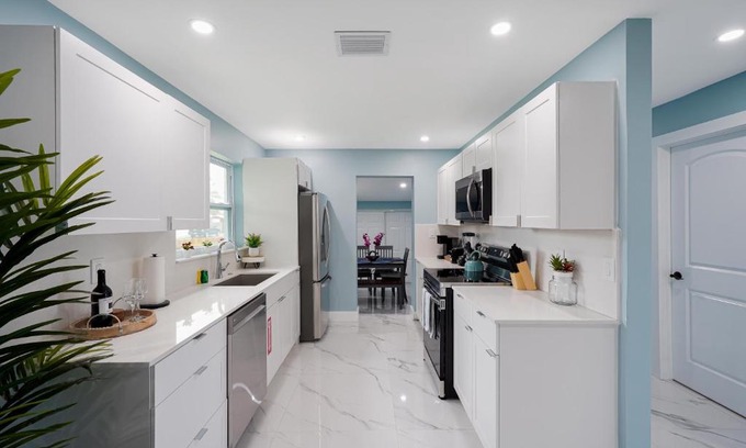 Davie Villa | Lake house 3