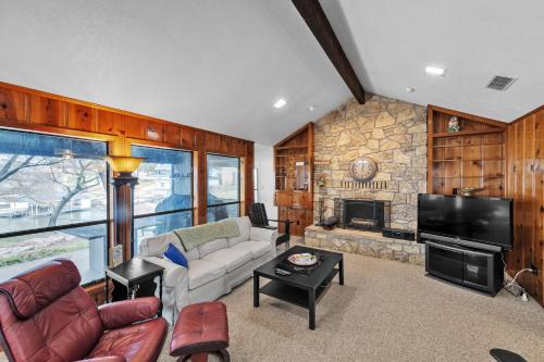 Granbury House | Lake House at Granbury home