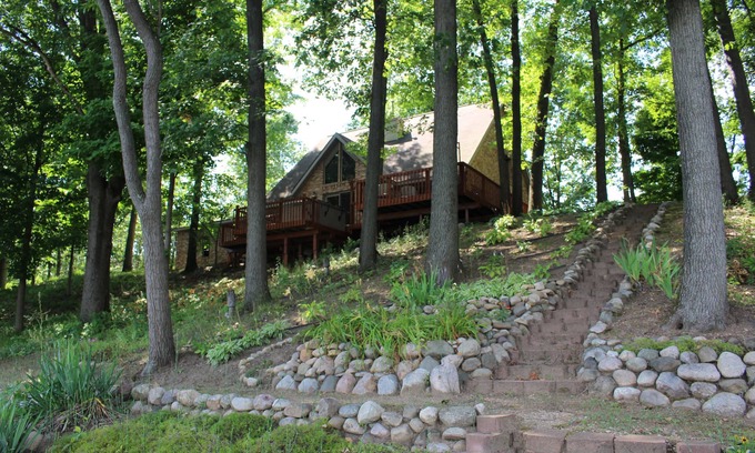 Kendall Ski Chalet | Lake House on a 4 Acre Wooded Lot With Hot Tub, wooded trails & kayaks!
