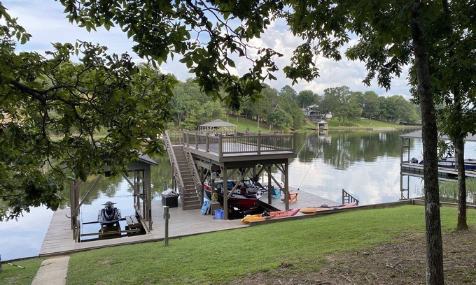 Northport House | Lake House
