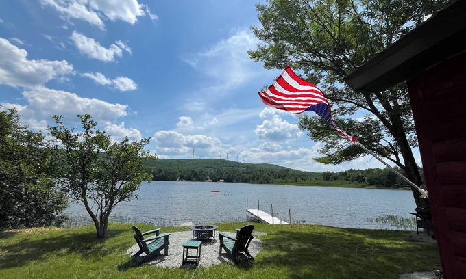 Aroostook Cabin | Lake House