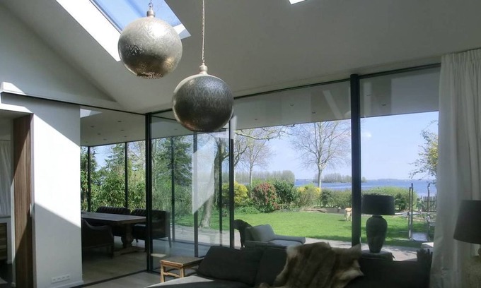 Naarderbos House | Lake house with amazing view near Amsterdam