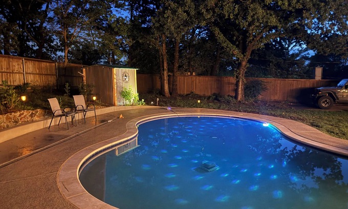 Azle House | Lake house with private POOL in fabulous Azle, TX