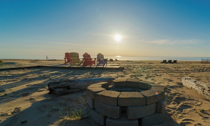 Oscoda Cabin | Lake Huron Beach Cabin · Havenwood Shores No. 4