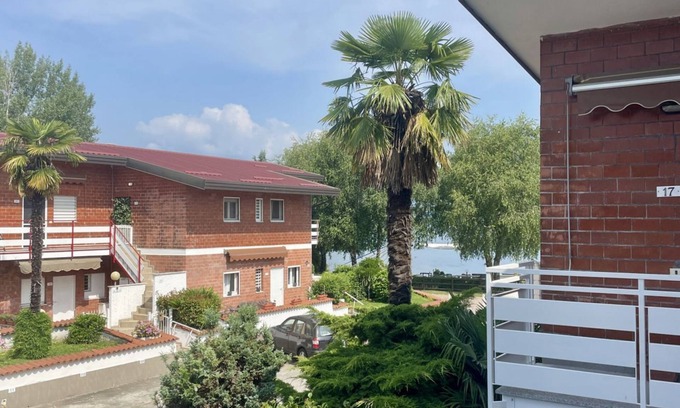 Villaggi Apartment | Lake Emotion Bnbook