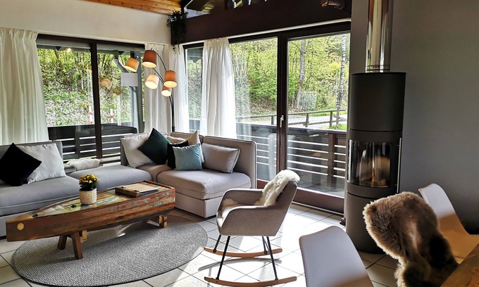 Kronenburg House | Lake keeper's house, unique, direct location on the shore of Lake Kronenburg, sauna